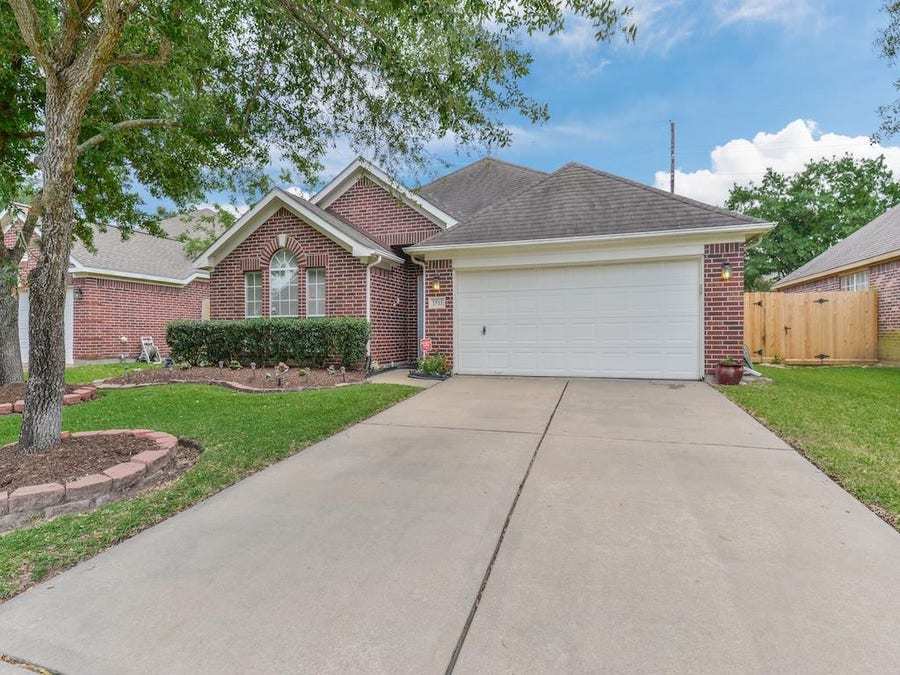 Property photo for 1511 Lamplight Trail Dr, Katy, TX