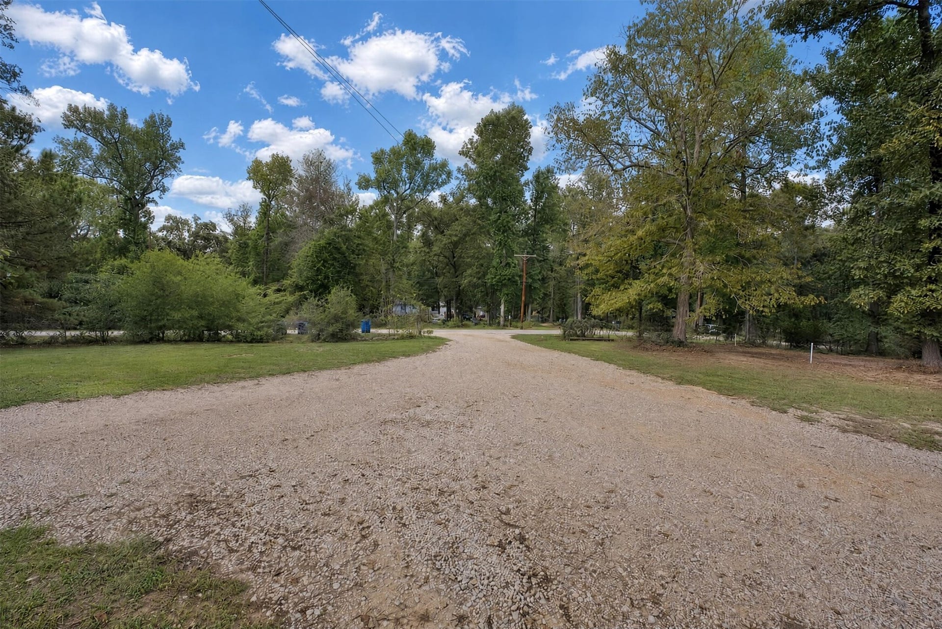 11350 Hillcrest Drive, Conroe, TX 77303 11350 Hillcrest Drive, Conroe, TX 77303