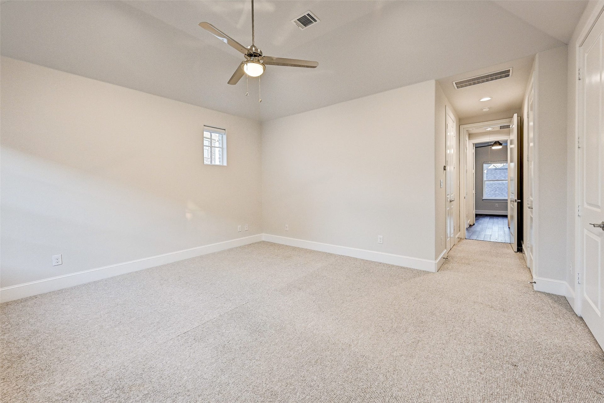2034 Waterloo Station Road, Houston, TX 77045