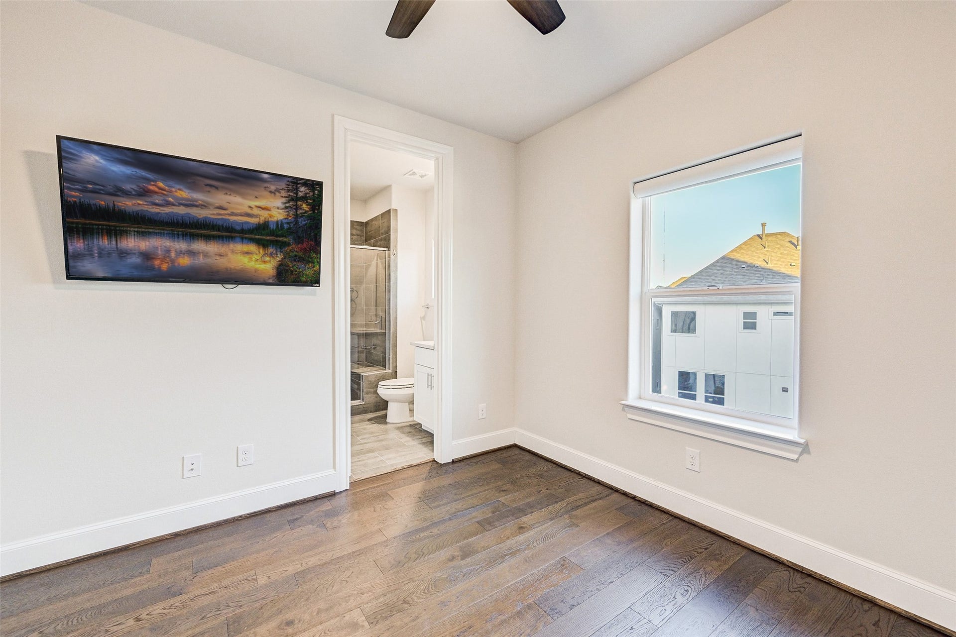 2034 Waterloo Station Road, Houston, TX 77045