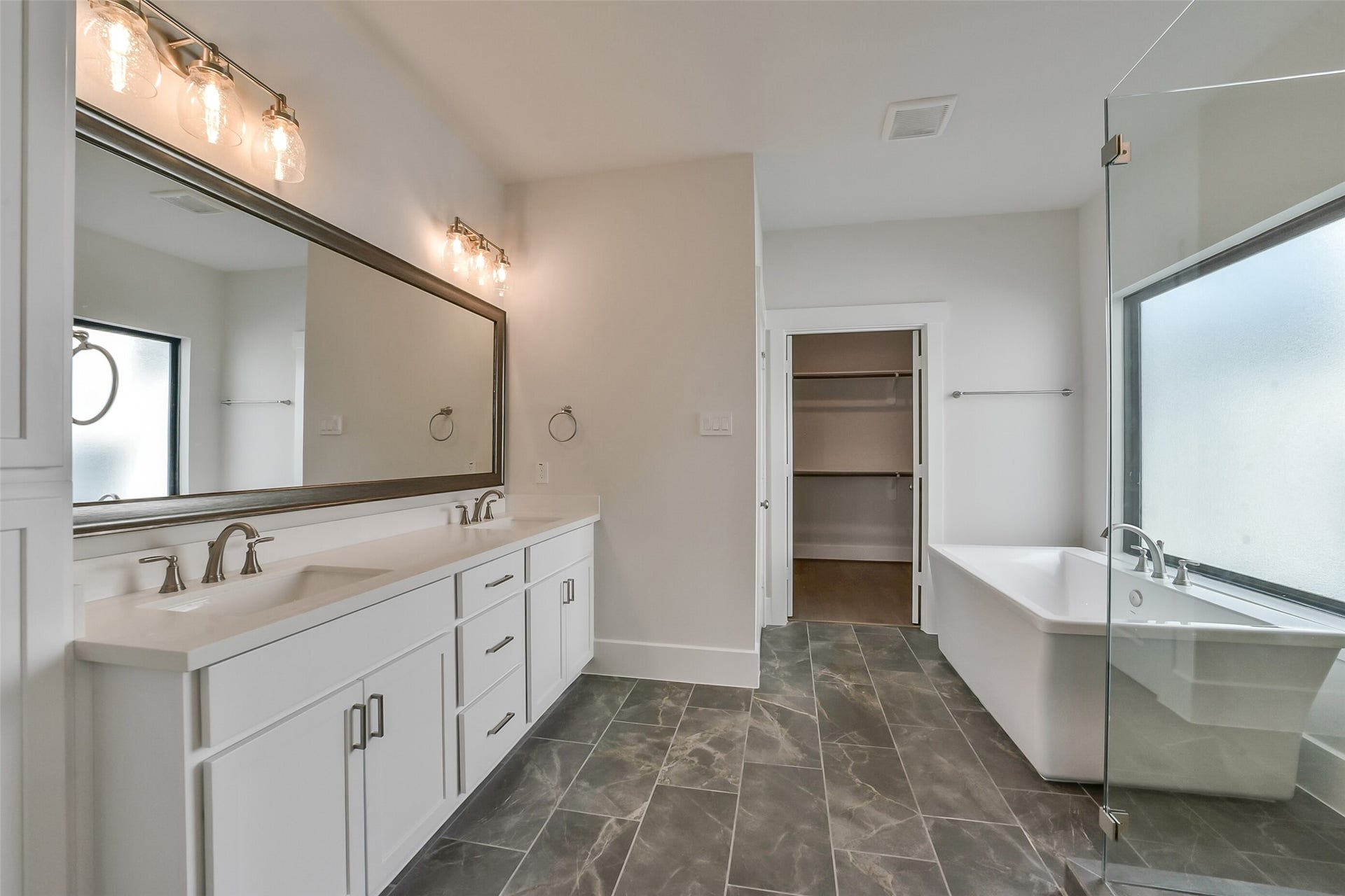 3516 Harvest Dance Drive, Houston, TX 77008 3516 Harvest Dance Drive, Houston, TX 77008