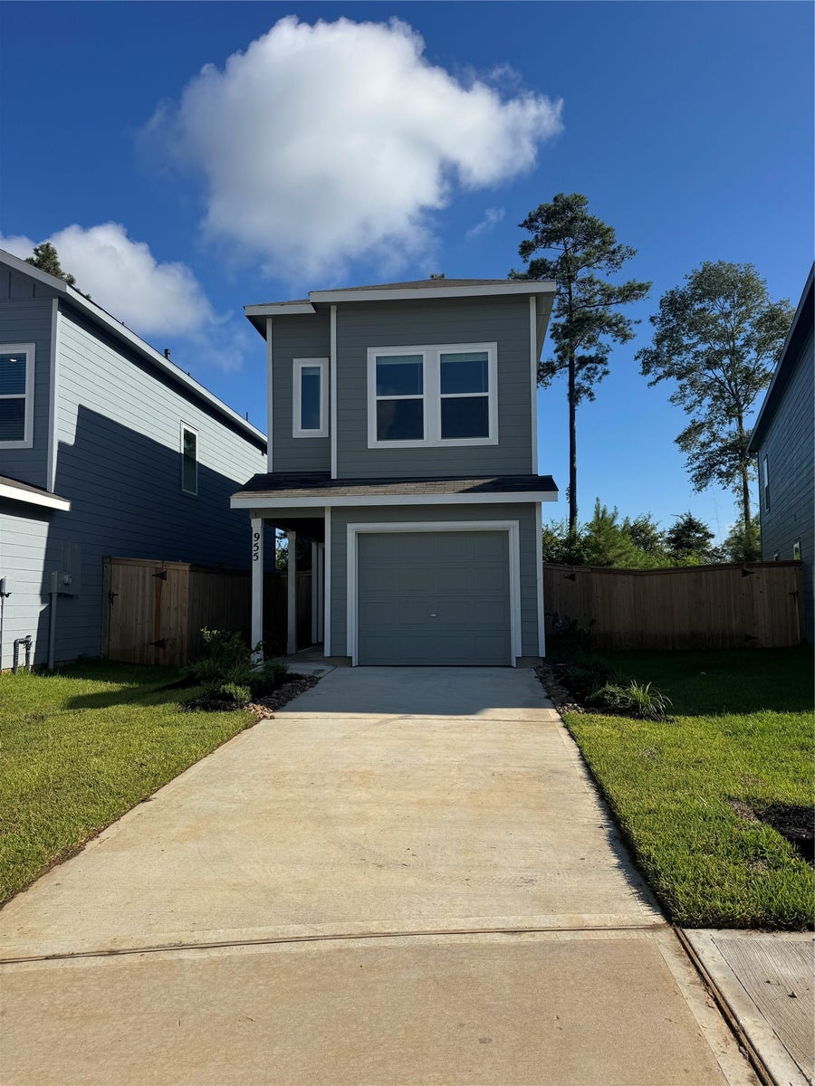 Property photo for 955 Pertuso Lane, Huffman, TX