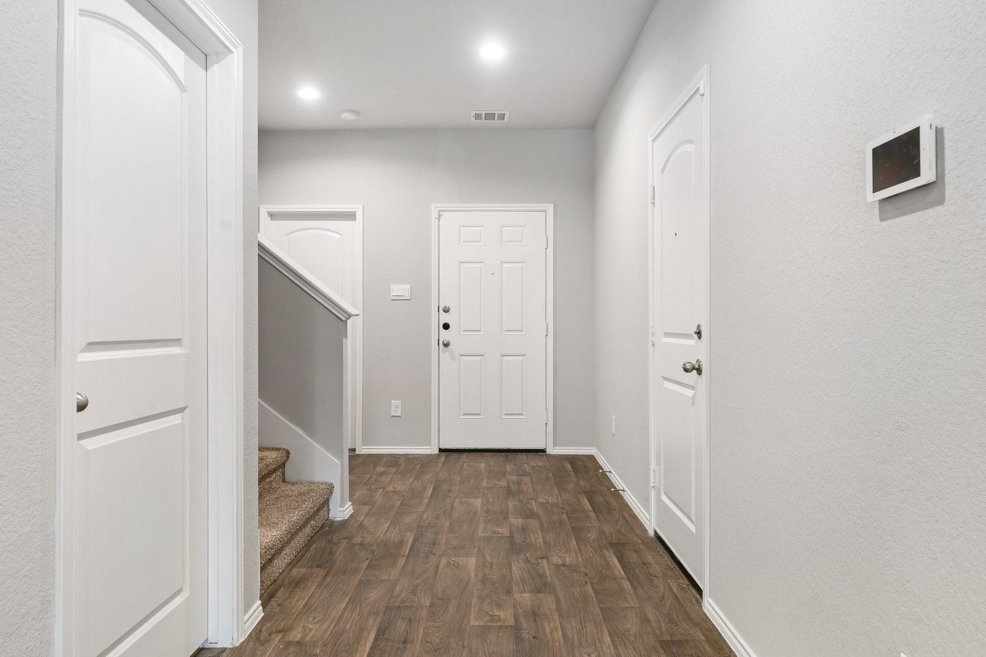 20740 Central Concave Drive, New Caney, TX 77357 Entry way