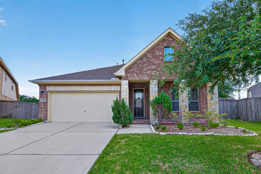 Property photo for 10007 Open Slope Court, Humble, TX