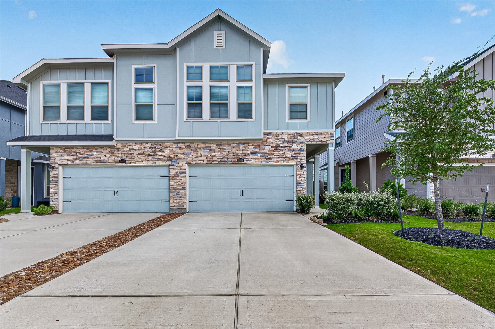 Welcome to 5558 Amber Brook Ln!