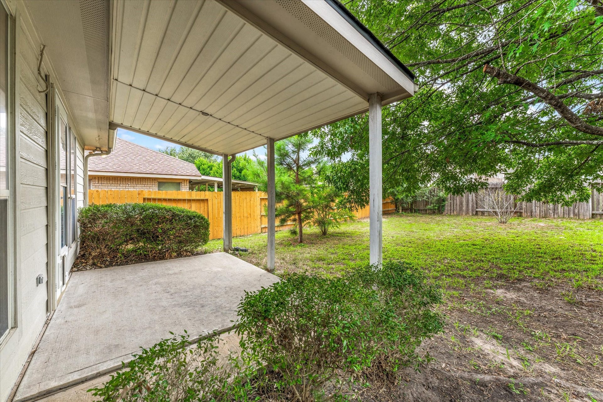 7813 Mary Katheryns Crossing, Conroe, TX 77304 7813 Mary Katheryns Crossing, Conroe, TX 77304