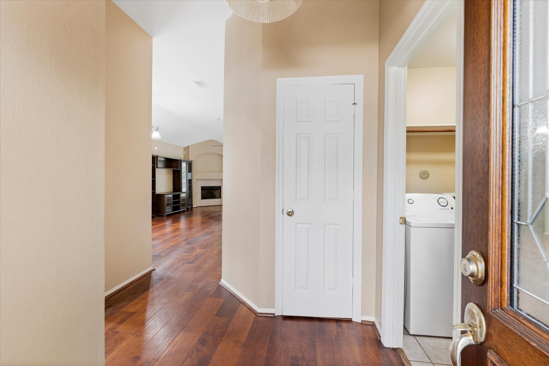 7813 Mary Katheryns Crossing, Conroe, TX 77304 7813 Mary Katheryns Crossing, Conroe, TX 77304
