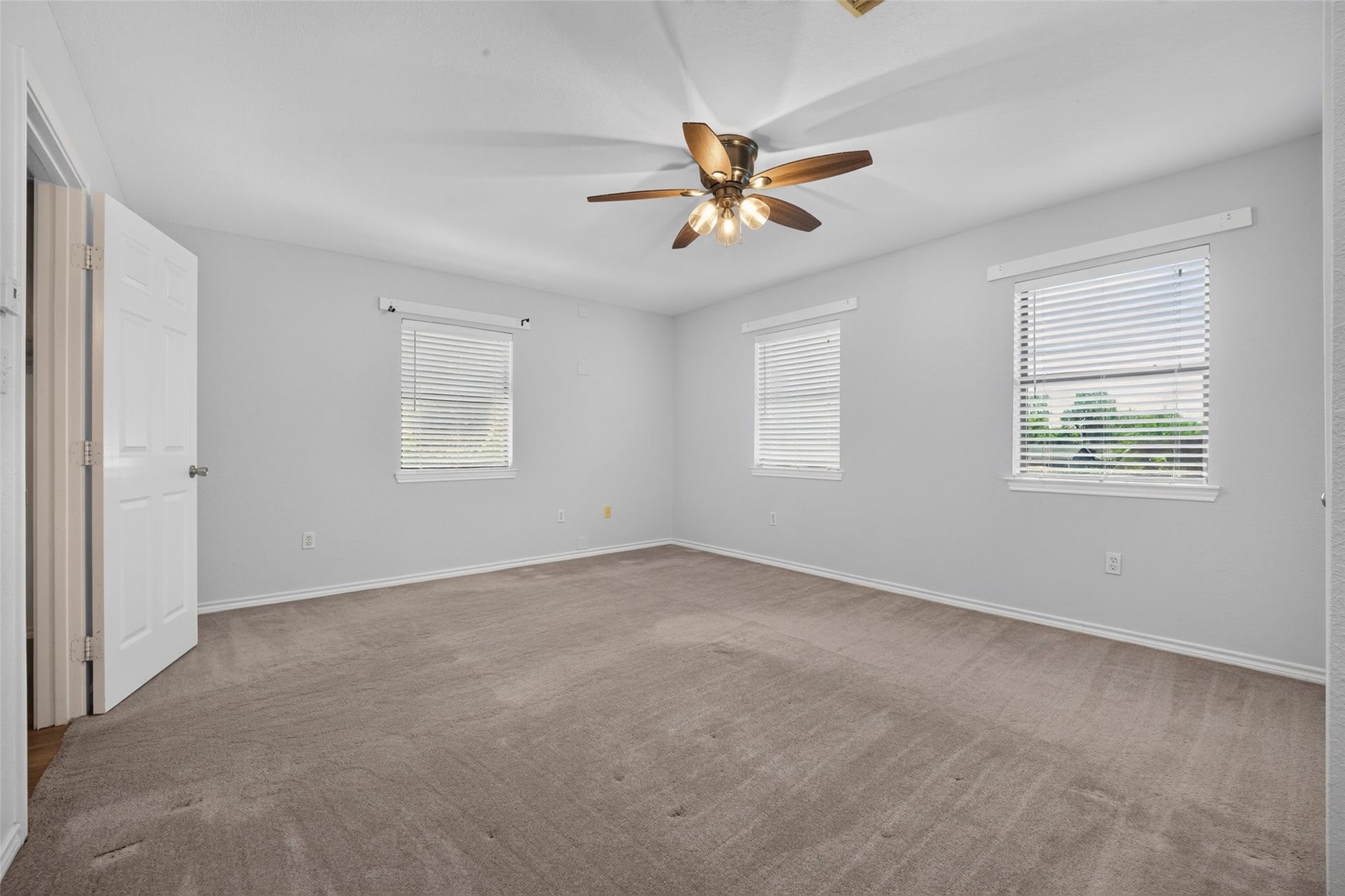 512 Bertloma Street, Pasadena, TX 77502 512 Bertloma Street, Pasadena, TX 77502