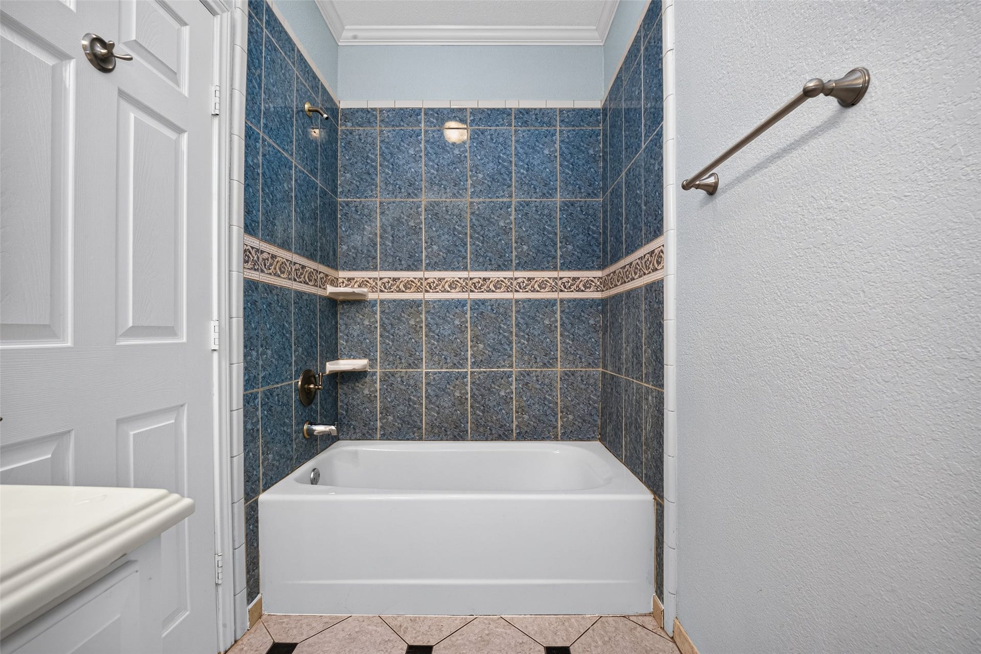 512 Bertloma Street, Pasadena, TX 77502 512 Bertloma Street, Pasadena, TX 77502