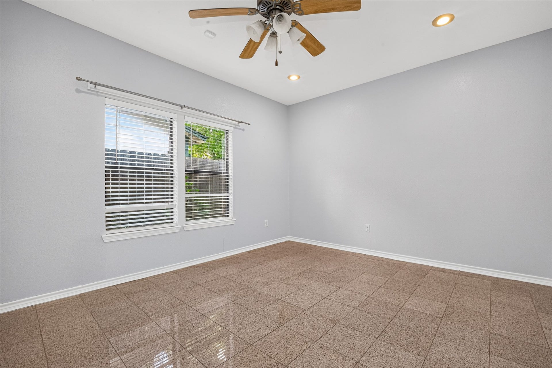 512 Bertloma Street, Pasadena, TX 77502 512 Bertloma Street, Pasadena, TX 77502