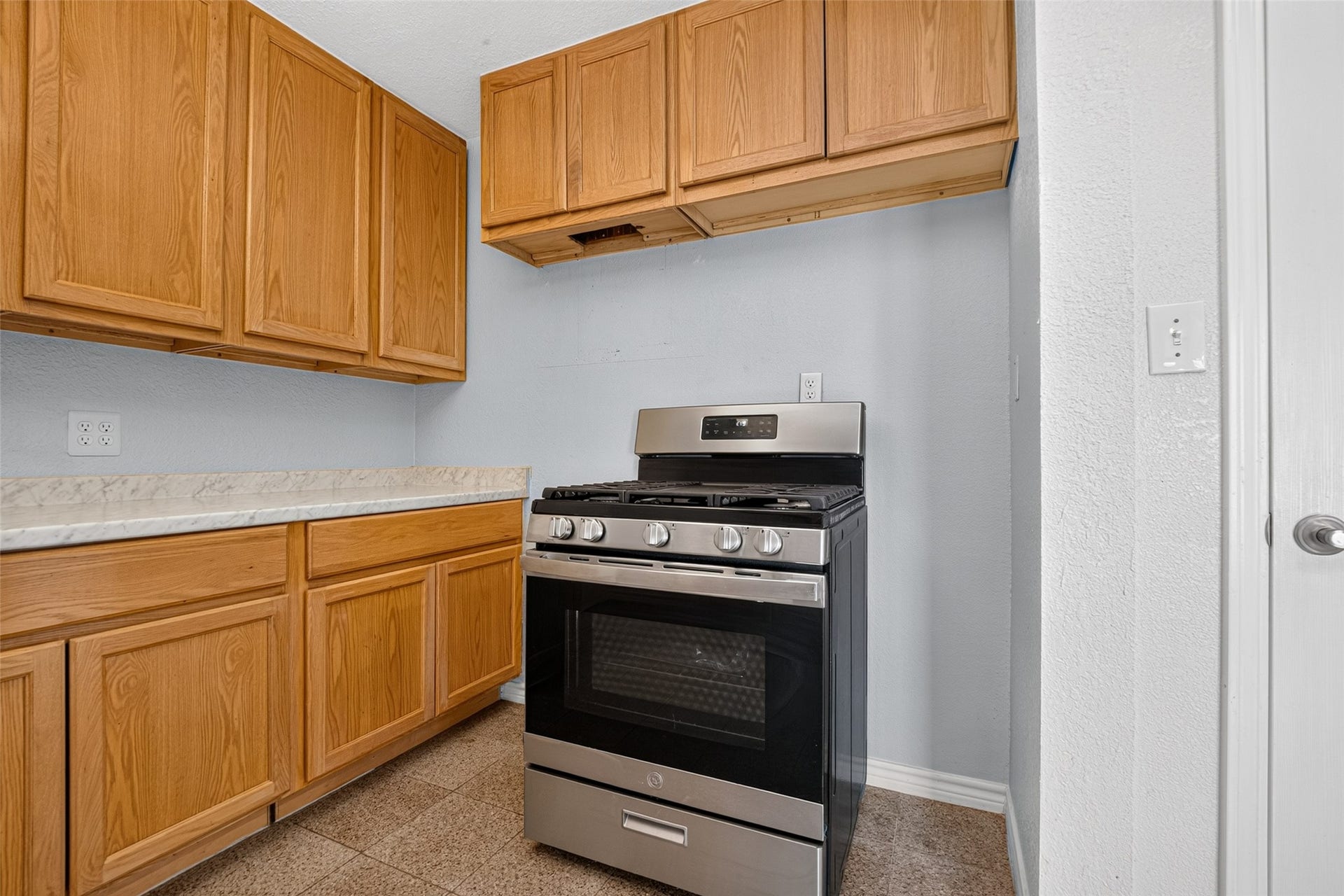 512 Bertloma Street, Pasadena, TX 77502 512 Bertloma Street, Pasadena, TX 77502