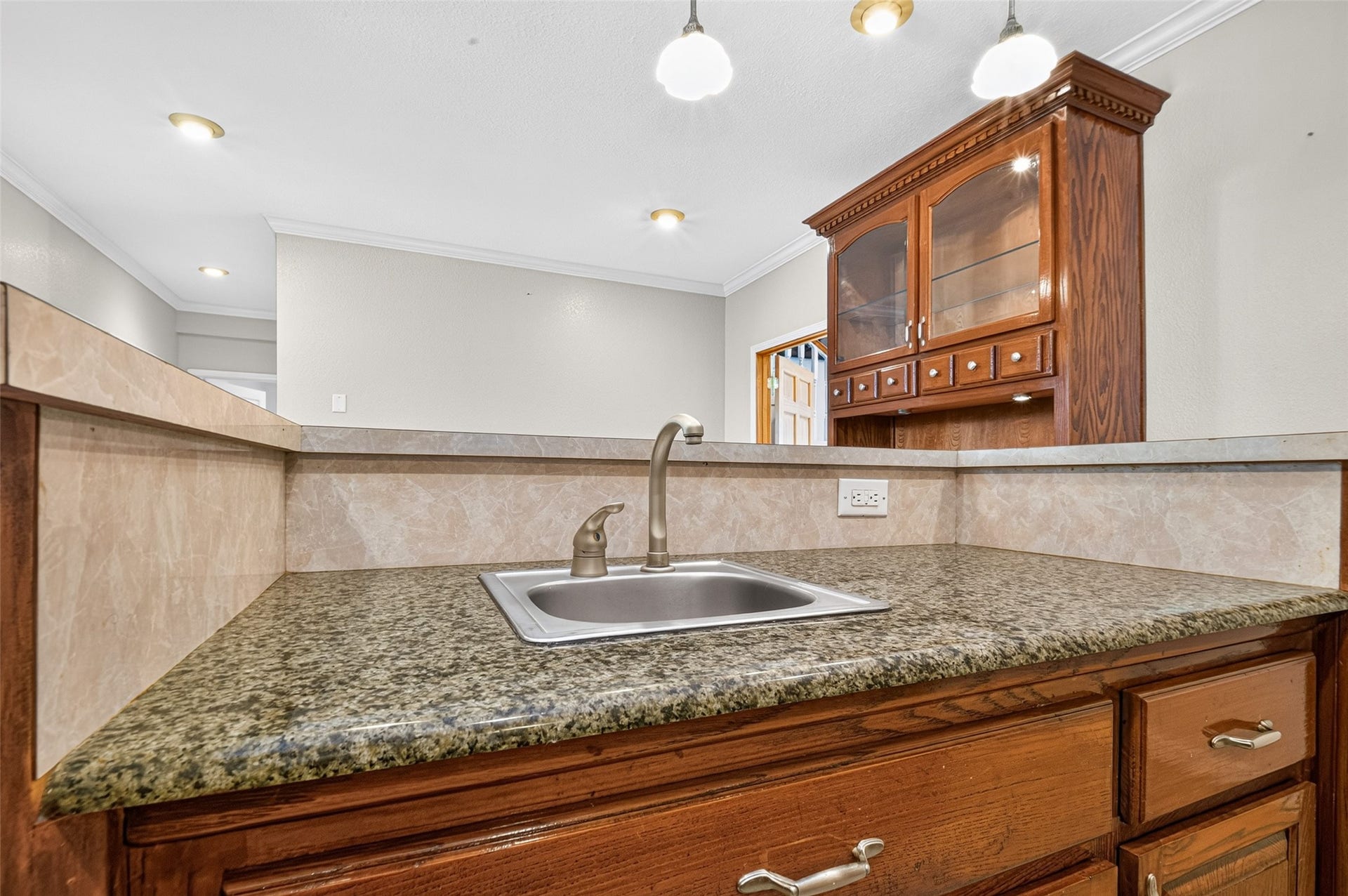 512 Bertloma Street, Pasadena, TX 77502 512 Bertloma Street, Pasadena, TX 77502