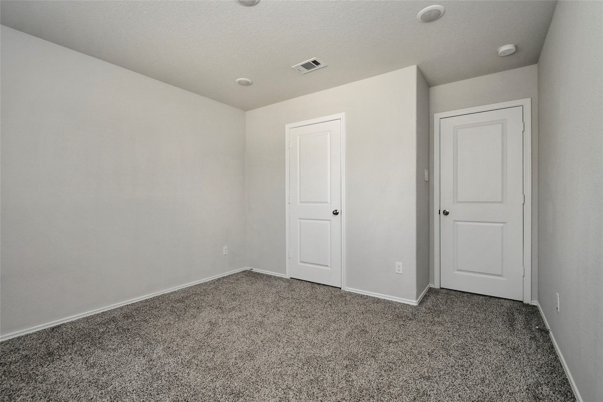 10410 Royal Magnolia Drive, Conroe, TX 77303 10410 Royal Magnolia Drive, Conroe, TX 77303