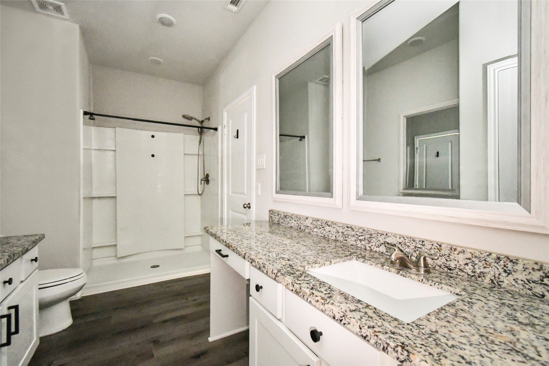 10410 Royal Magnolia Drive, Conroe, TX 77303 10410 Royal Magnolia Drive, Conroe, TX 77303