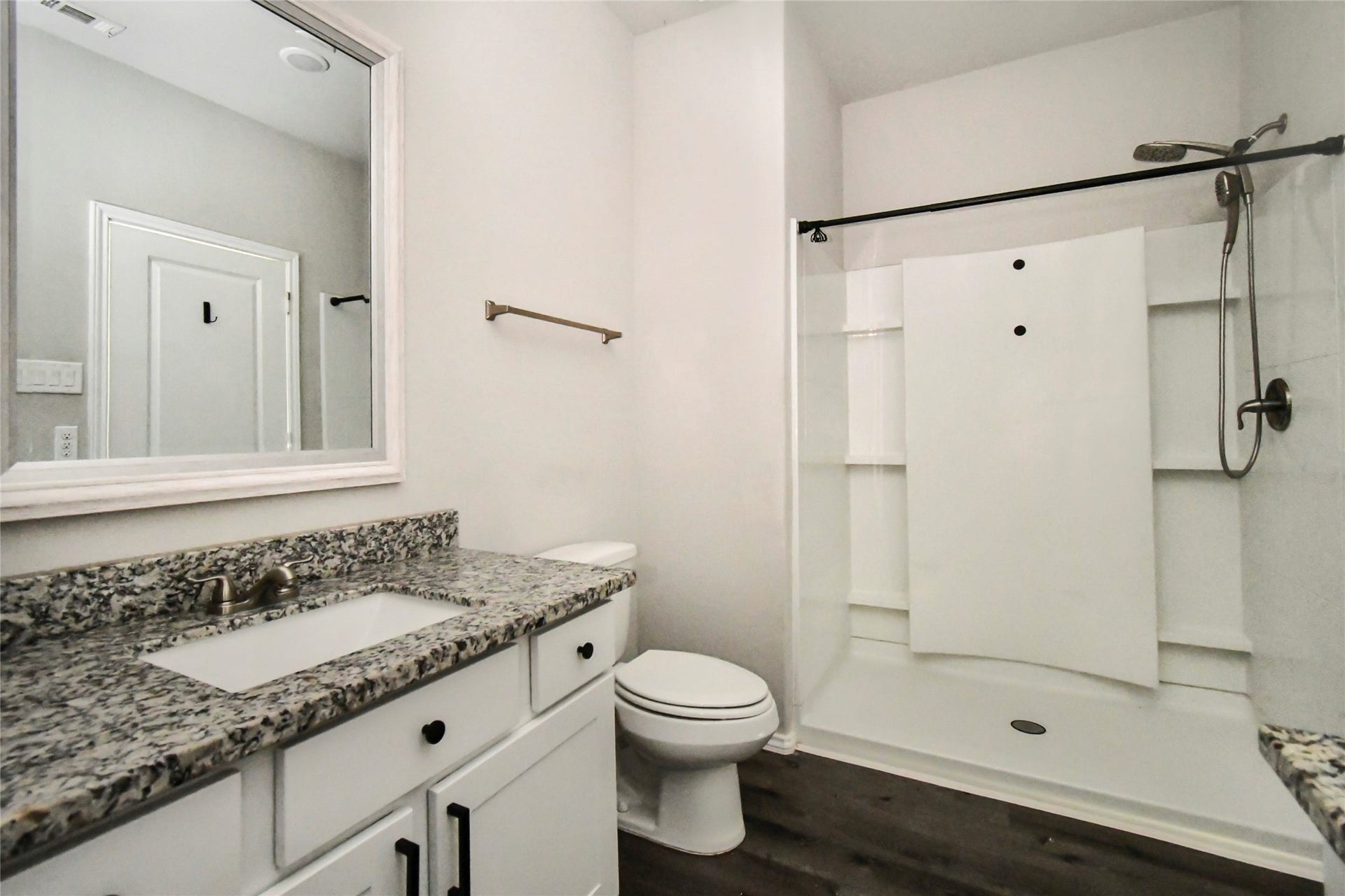 10410 Royal Magnolia Drive, Conroe, TX 77303 10410 Royal Magnolia Drive, Conroe, TX 77303