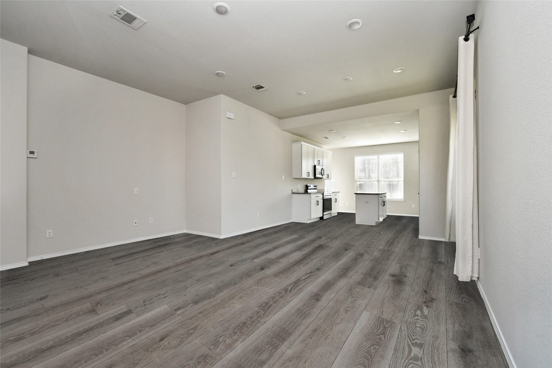 10410 Royal Magnolia Drive, Conroe, TX 77303 10410 Royal Magnolia Drive, Conroe, TX 77303