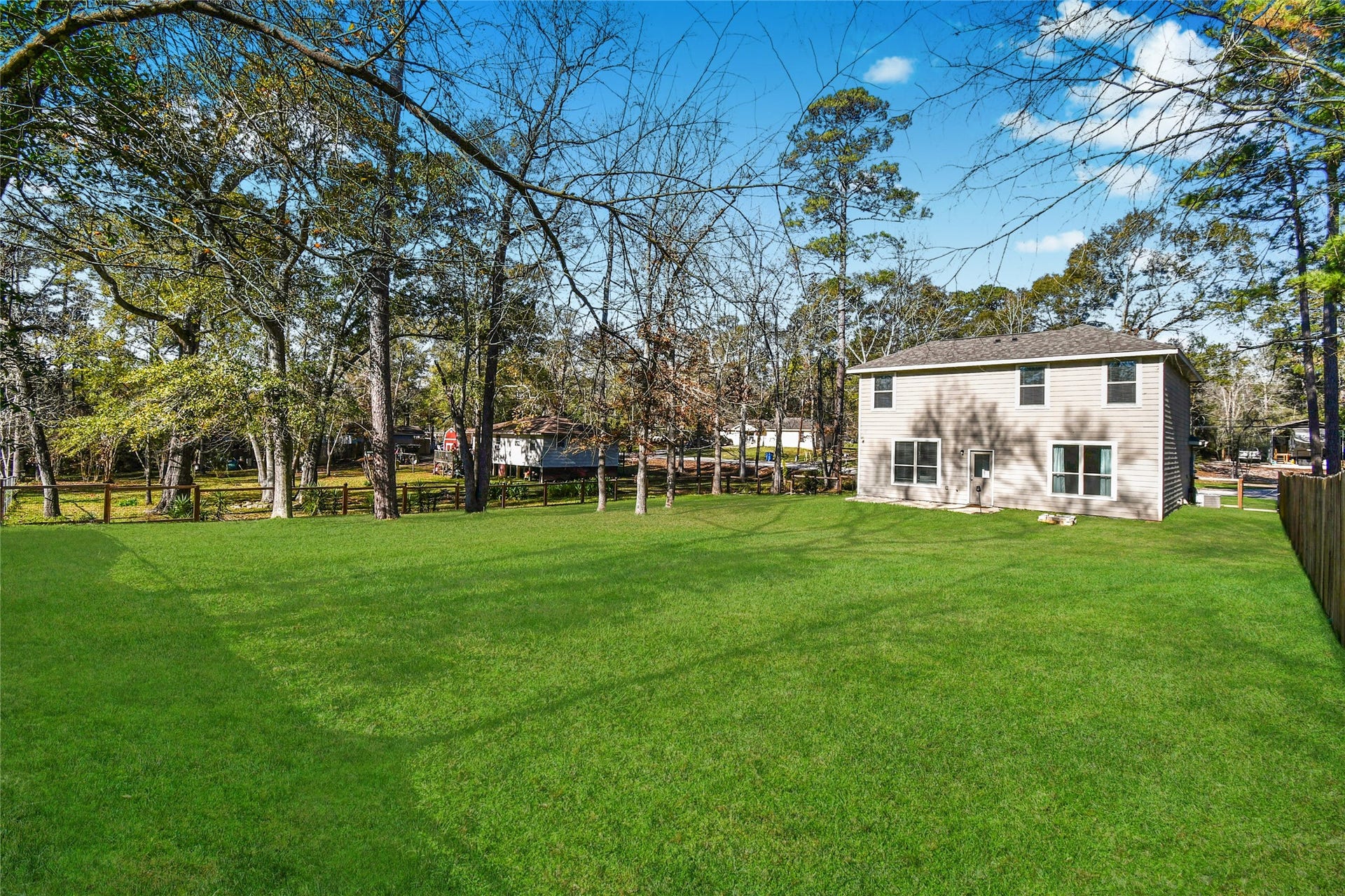 10410 Royal Magnolia Drive, Conroe, TX 77303 10410 Royal Magnolia Drive, Conroe, TX 77303