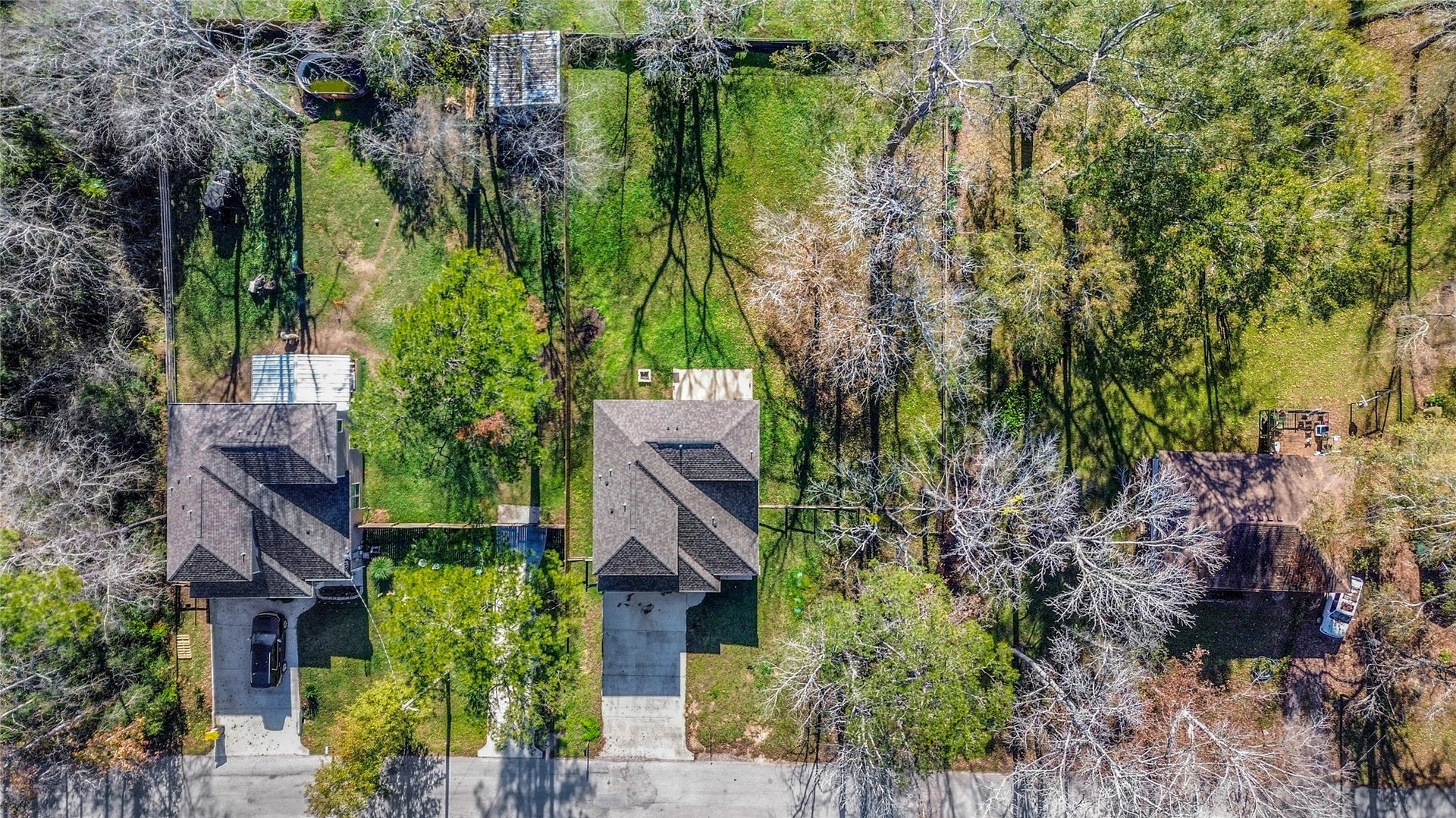 10410 Royal Magnolia Drive, Conroe, TX 77303 10410 Royal Magnolia Drive, Conroe, TX 77303