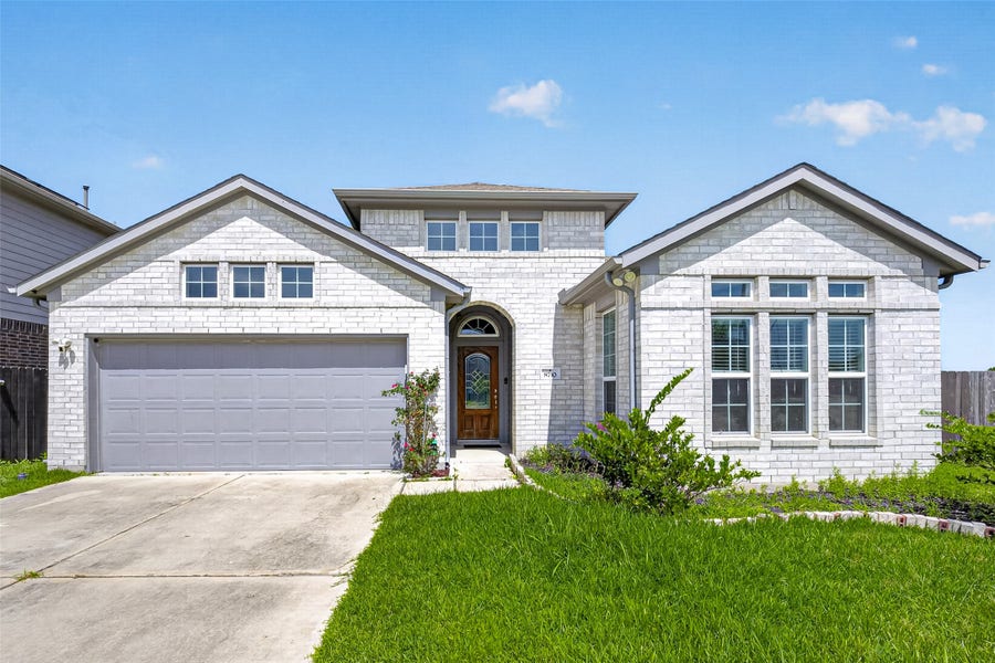 Property photo for 8710 Ruddy Duck Court, Baytown, TX
