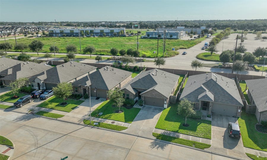 Property photo for 21035 Warrender Terrace Lane, Richmond, TX