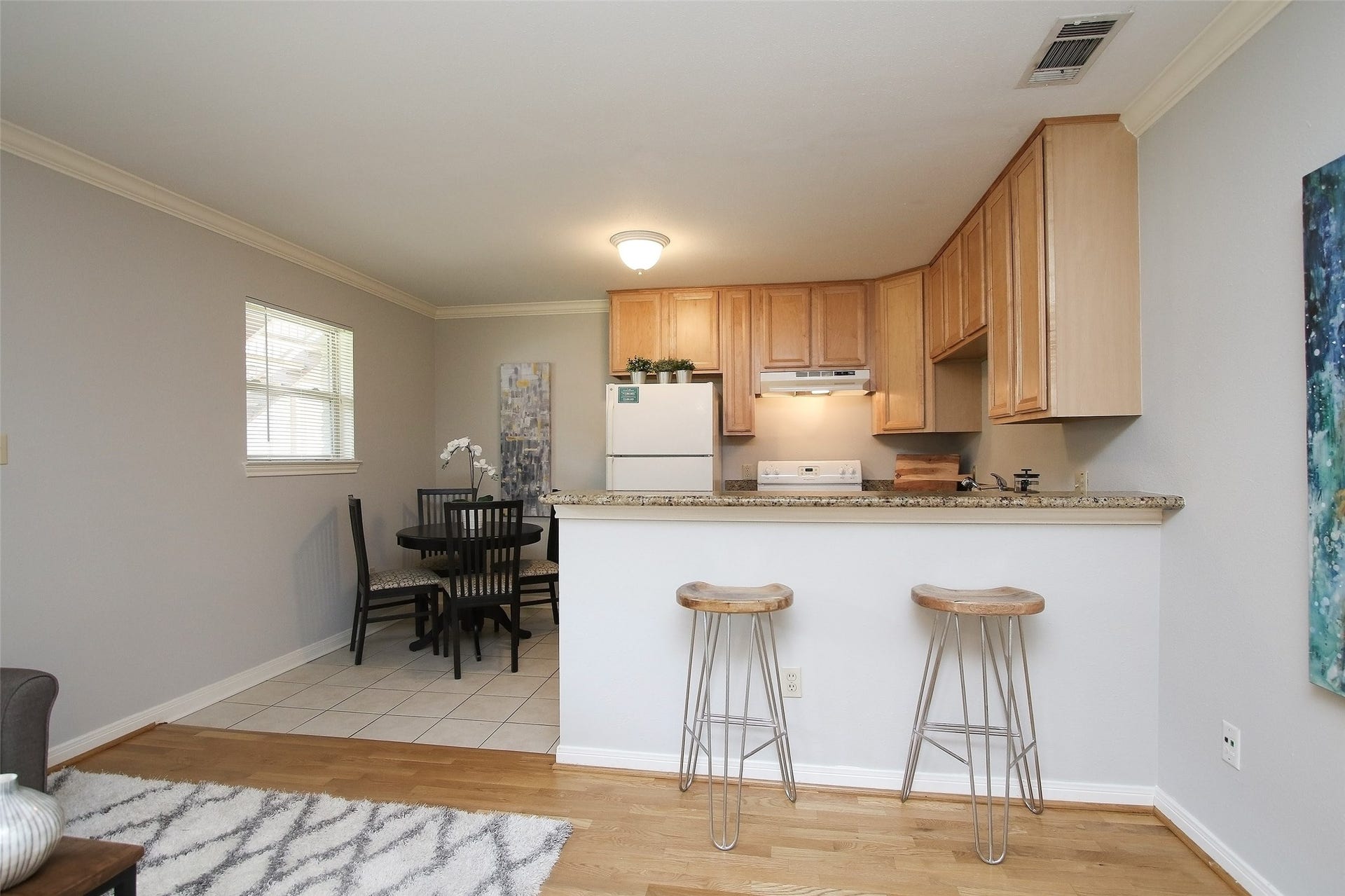 1309 Welch Street, #2, Houston, TX 77006 1309 Welch Street, #2, Houston, TX 77006