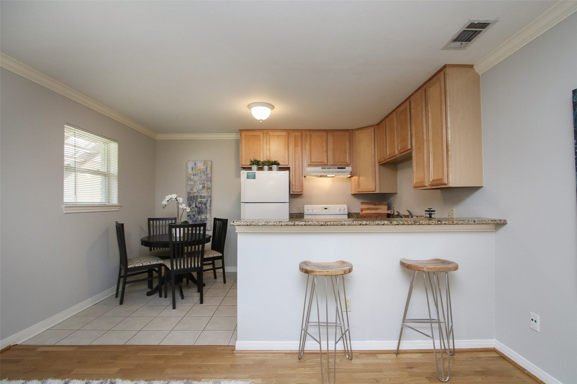 1309 Welch Street, #2, Houston, TX 77006 1309 Welch Street, #2, Houston, TX 77006