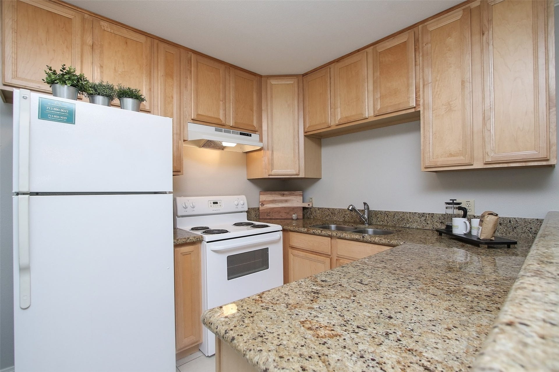 1309 Welch Street, #2, Houston, TX 77006 1309 Welch Street, #2, Houston, TX 77006