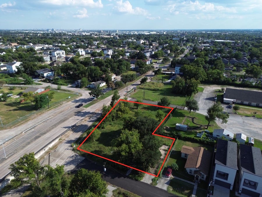 Property photo for 0 Nichols Street, Houston, TX