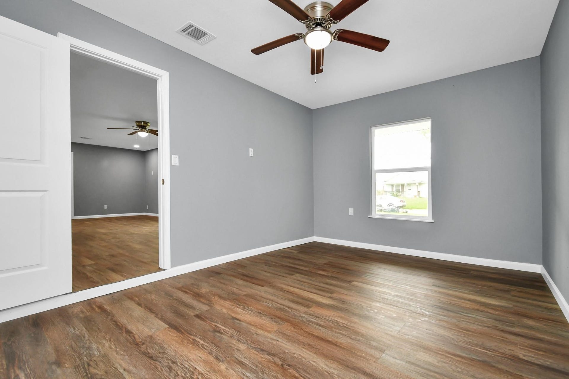 1534 Wayside Drive, Texas City, TX 77590 Primary Bedroom