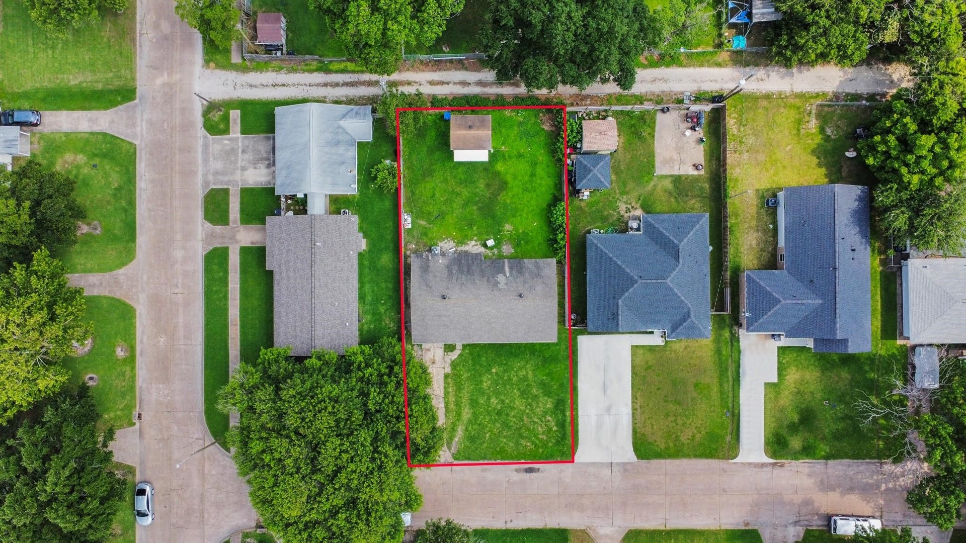 1534 Wayside Drive, Texas City, TX 77590 1534 Wayside Drive, Texas City, TX 77590