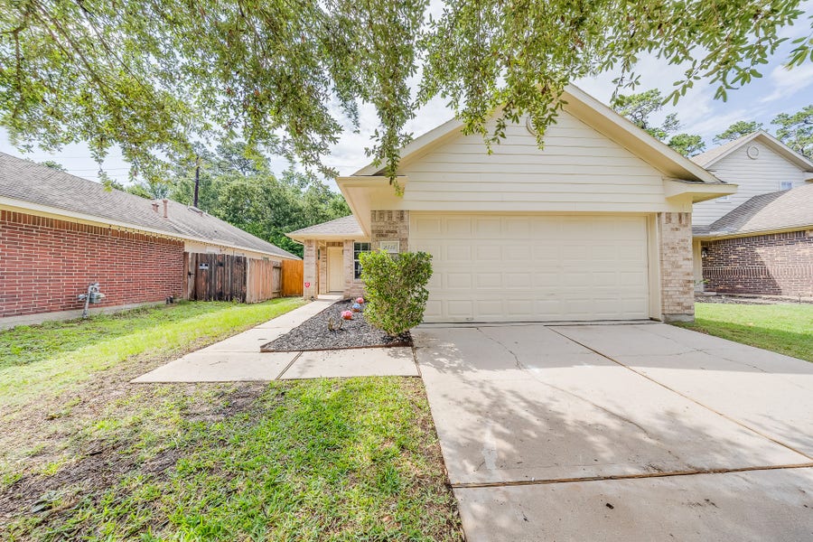 Property photo for 2515 Cypress Island Drive, Houston, TX