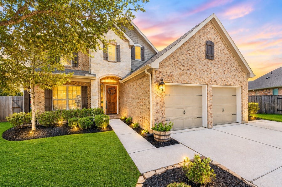 Property photo for 18603 Magpie Court, Cypress, TX