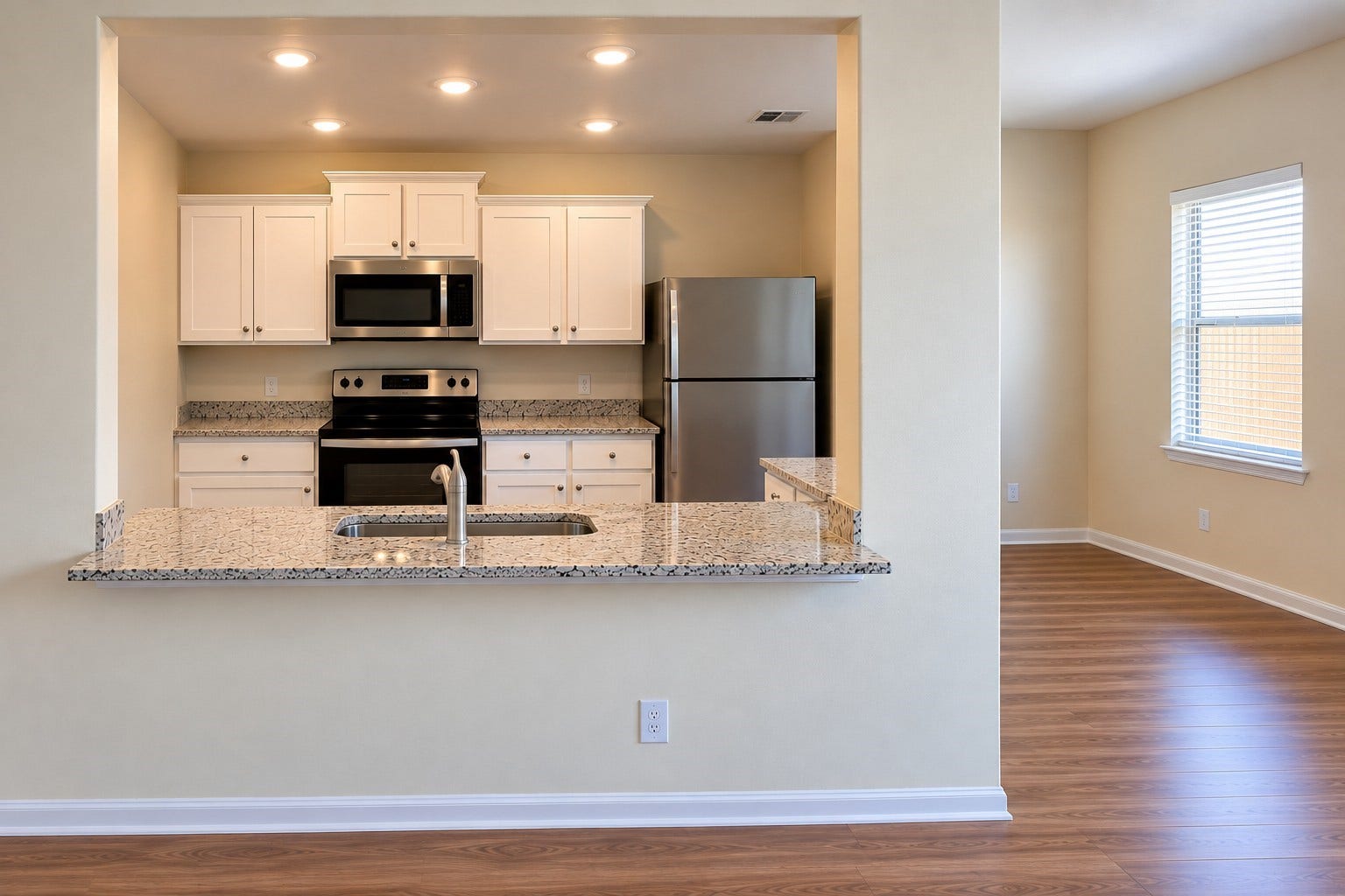 8202 Blooming Meadow Lane, Houston, TX 77016 Kitchen