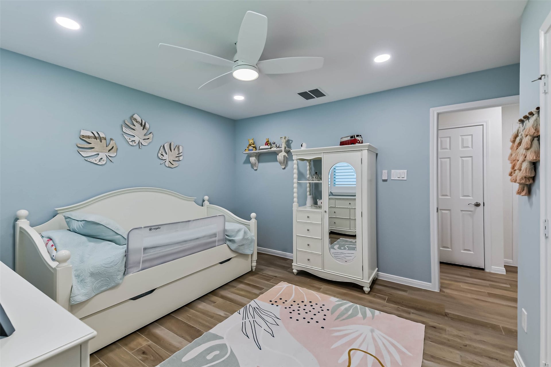 3214 Paseo Circle, Dickinson, TX 77539 3214 Paseo Circle, Dickinson, TX 77539