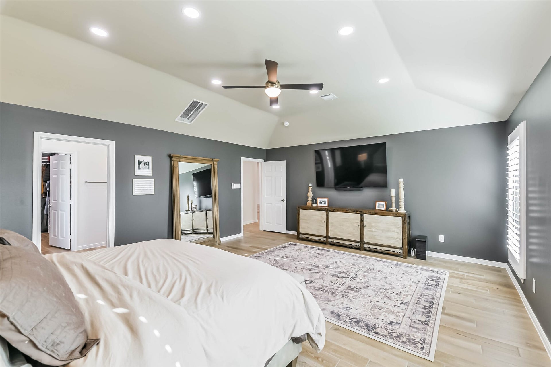3214 Paseo Circle, Dickinson, TX 77539 3214 Paseo Circle, Dickinson, TX 77539