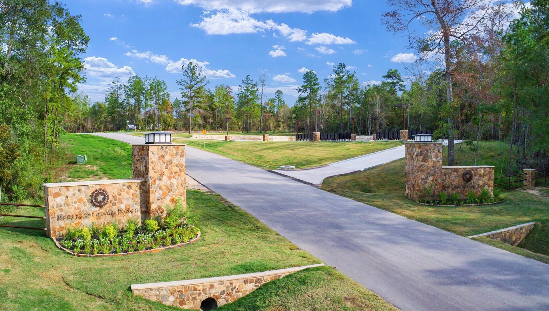 10721 Ruger Road, Willis, TX 77378 10721 Ruger Road, Willis, TX 77378