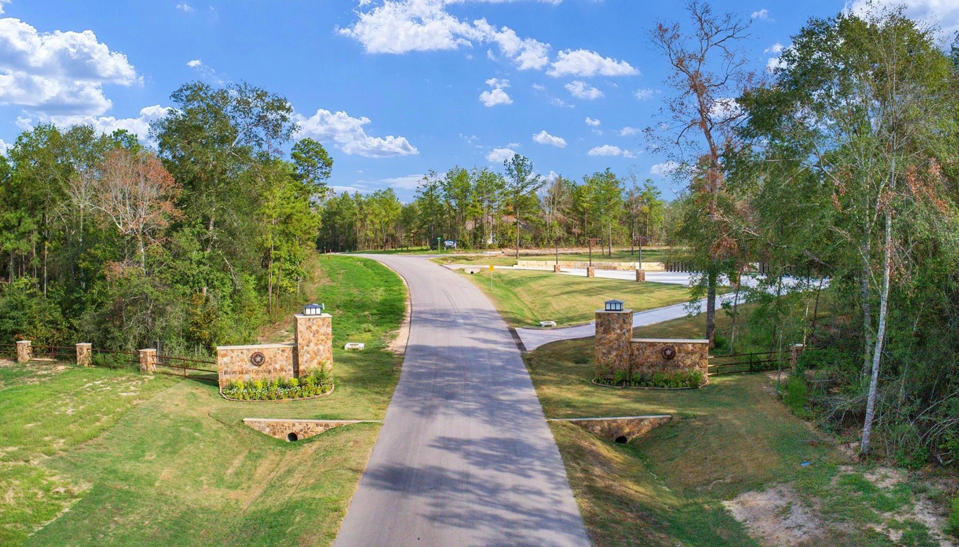 10721 Ruger Road, Willis, TX 77378 10721 Ruger Road, Willis, TX 77378