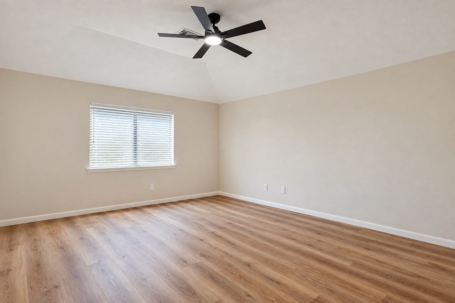 18347 Atascocita Meadows Drive, Humble, TX 77346 18347 Atascocita Meadows Drive, Humble, TX 77346