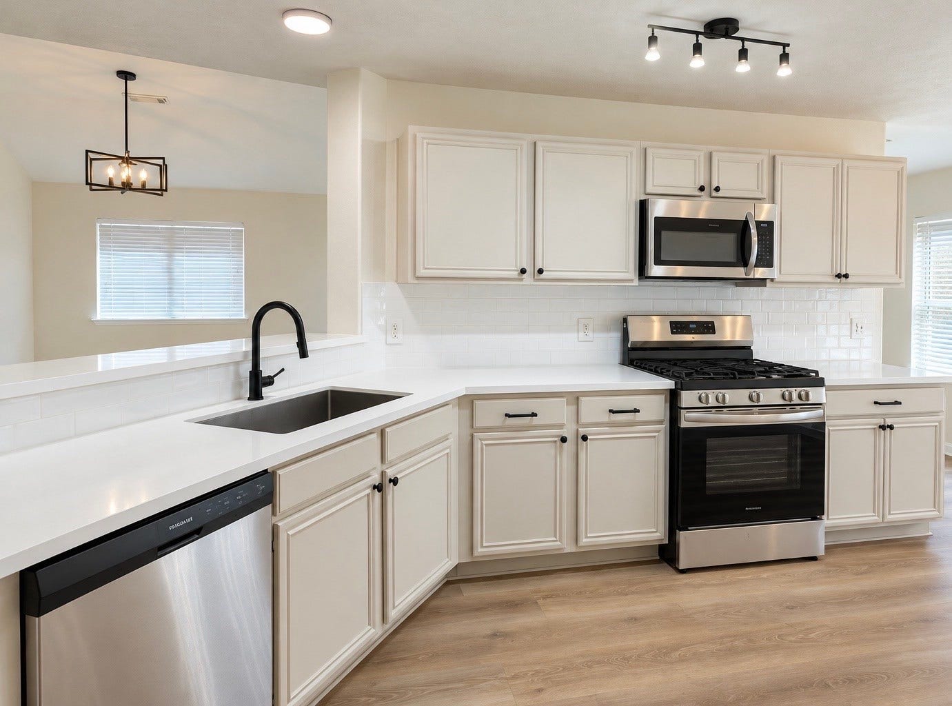 18347 Atascocita Meadows Drive, Humble, TX 77346 18347 Atascocita Meadows Drive, Humble, TX 77346