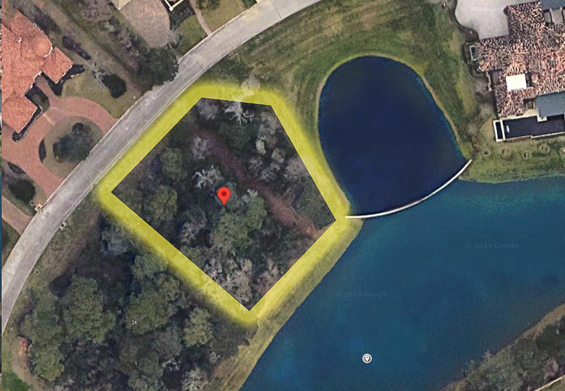 30 LAMERIE WAY, The Woodlands, TX 77382 30 LAMERIE WAY, The Woodlands, TX 77382