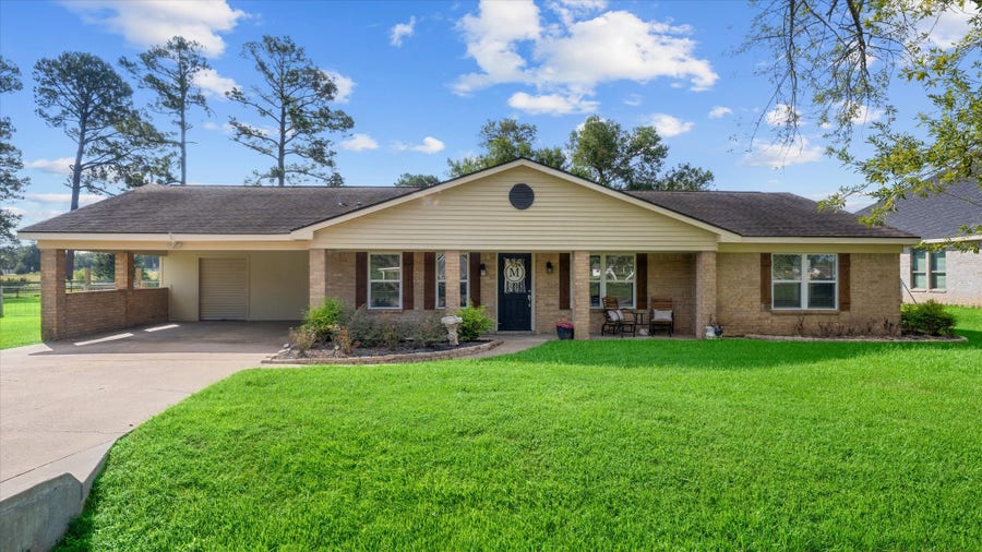 Property photo for 32033 Birdie Drive, Waller, TX