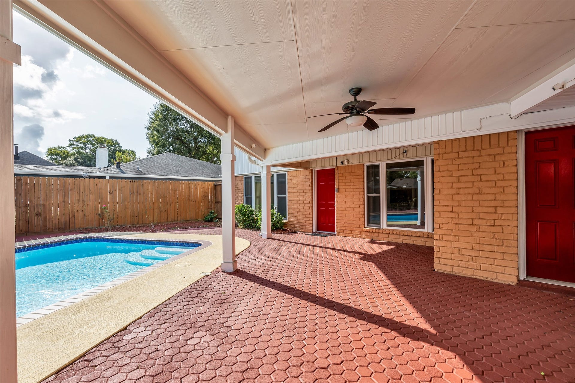 Extraordinary space for entertaining.