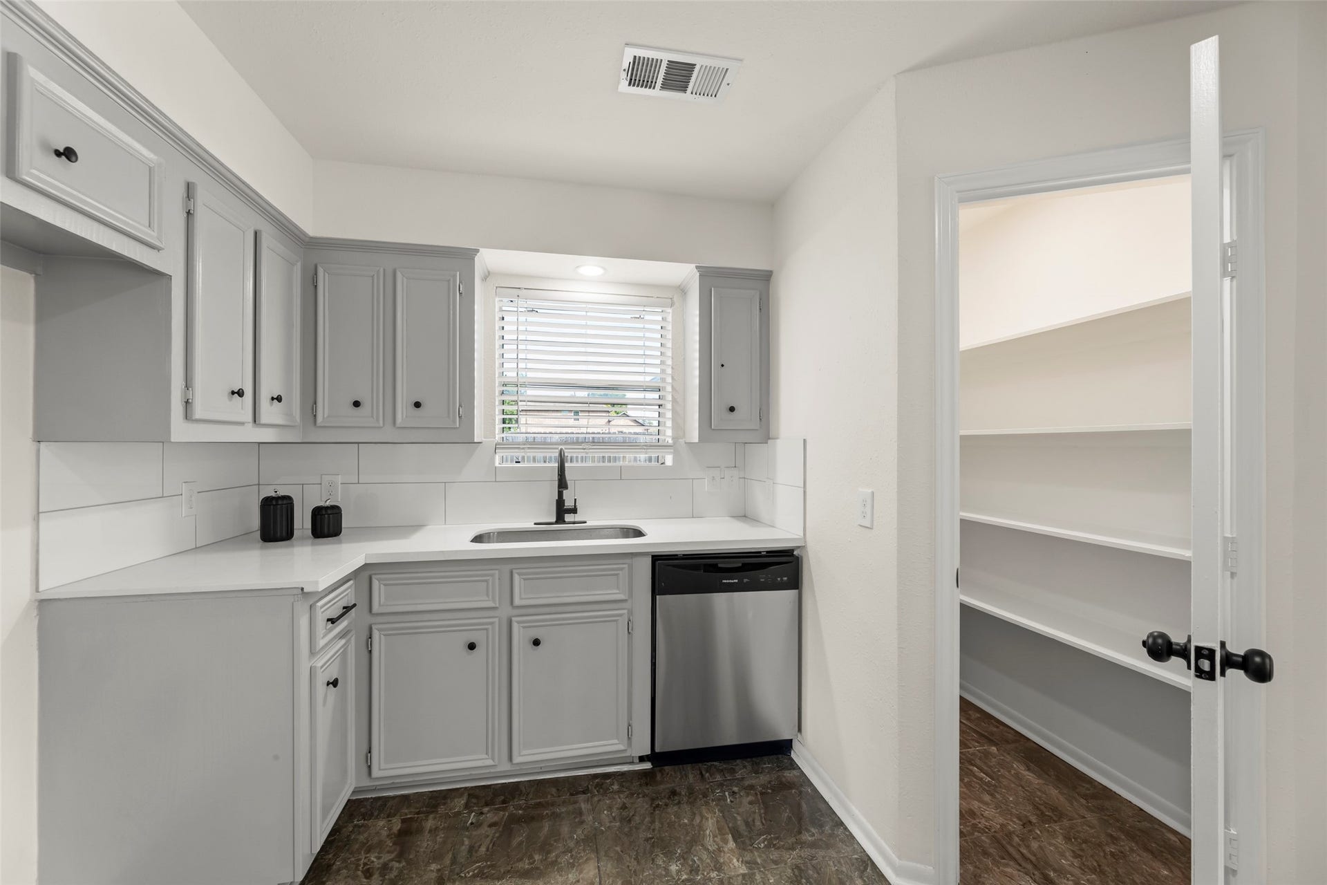 3107 Areba Street, Houston, TX 77091 3107 Areba Street, Houston, TX 77091