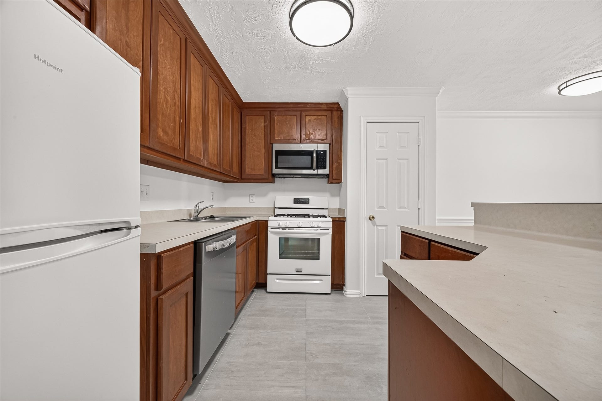 12502 Venus Park Lane, Houston, TX 77082