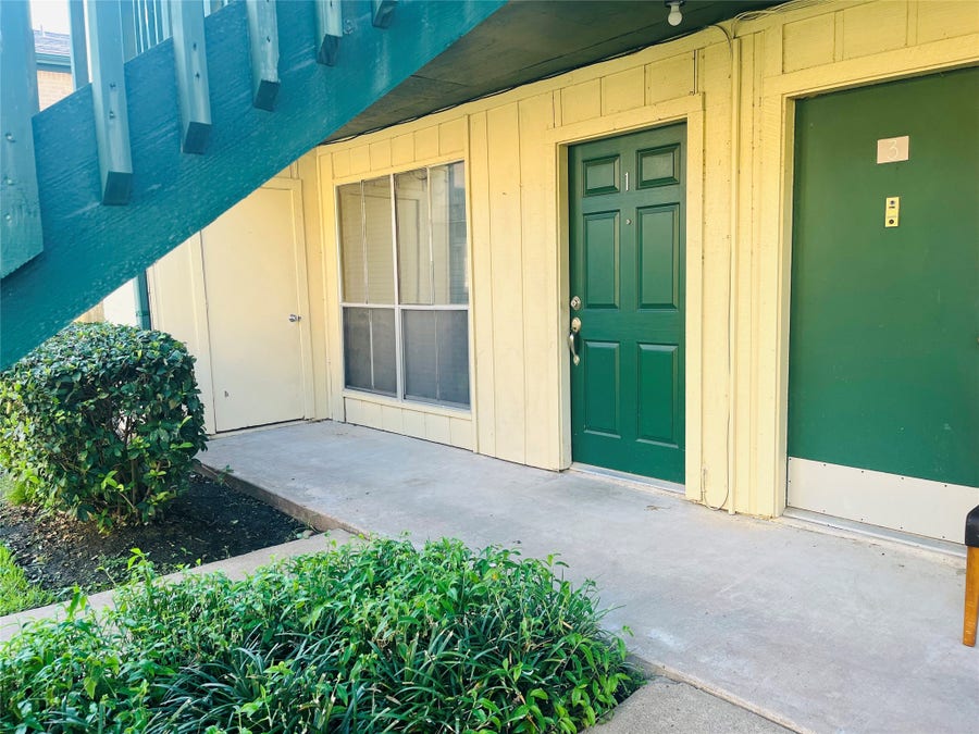 Property photo for 1516 Bay Area Blvd Boulevard, #H1, Houston, TX