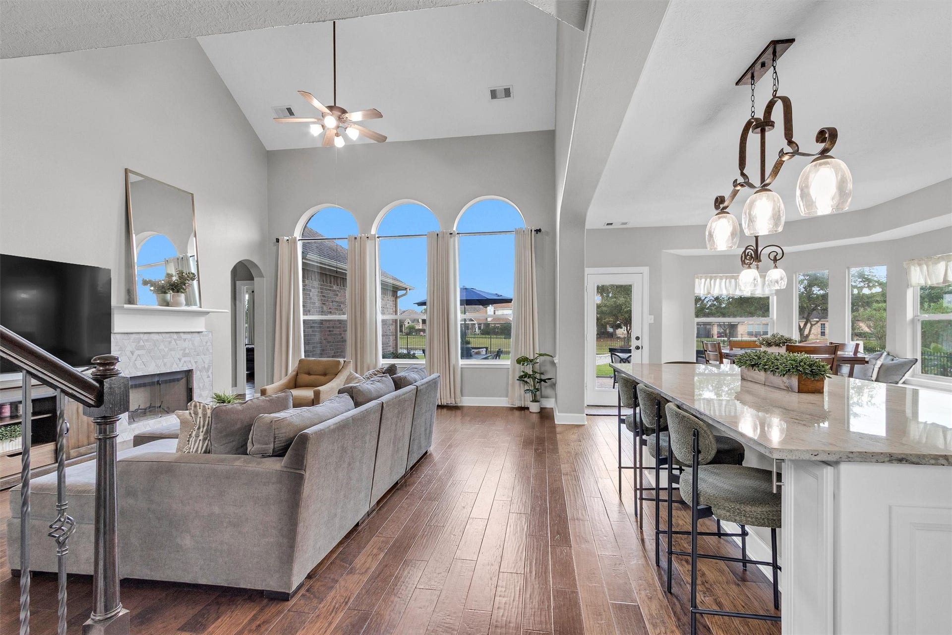 3002 E Lake Falls Circle, Spring, TX 77386 3002 E Lake Falls Circle, Spring, TX 77386