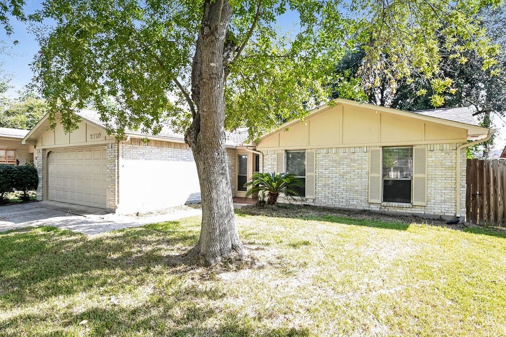 2719 Killdeer Lane, Humble, TX 77396