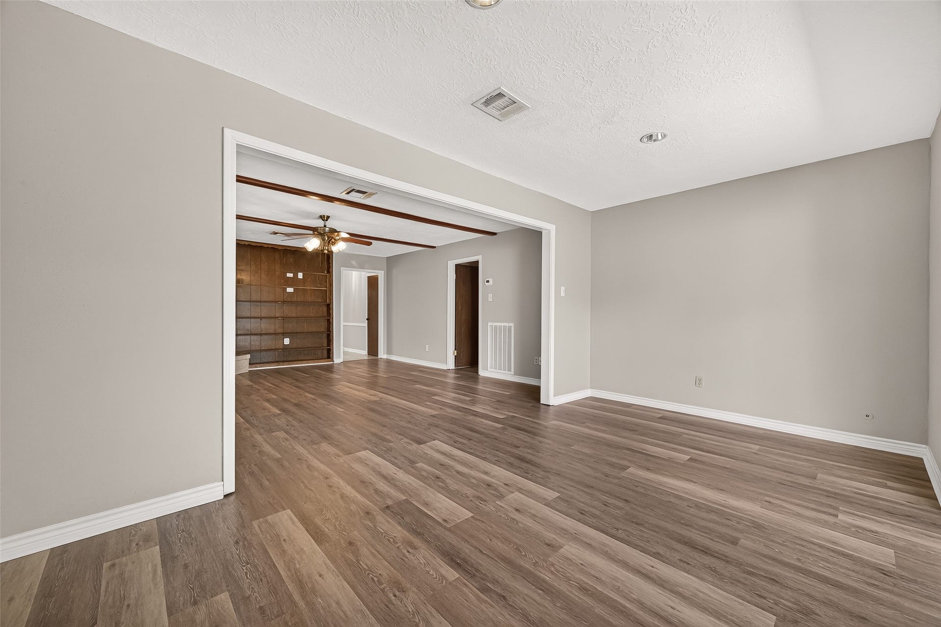 11710 N Petersham Drive, Houston, TX 77031 11710 N Petersham Drive, Houston, TX 77031