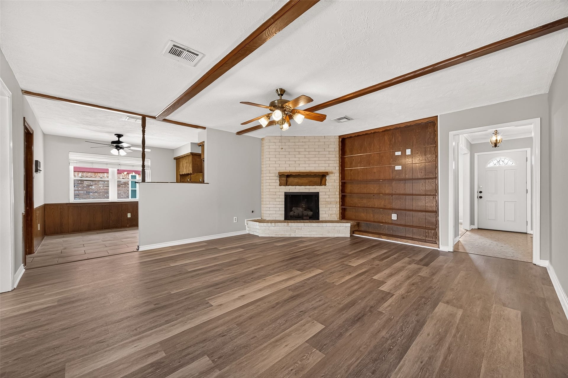 11710 N Petersham Drive, Houston, TX 77031 11710 N Petersham Drive, Houston, TX 77031