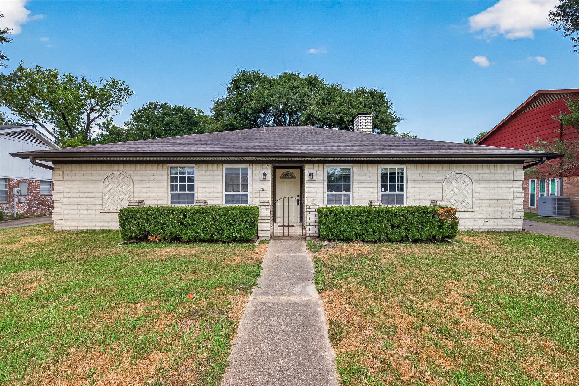 11710 N Petersham Drive, Houston, TX 77031 11710 N Petersham Drive, Houston, TX 77031